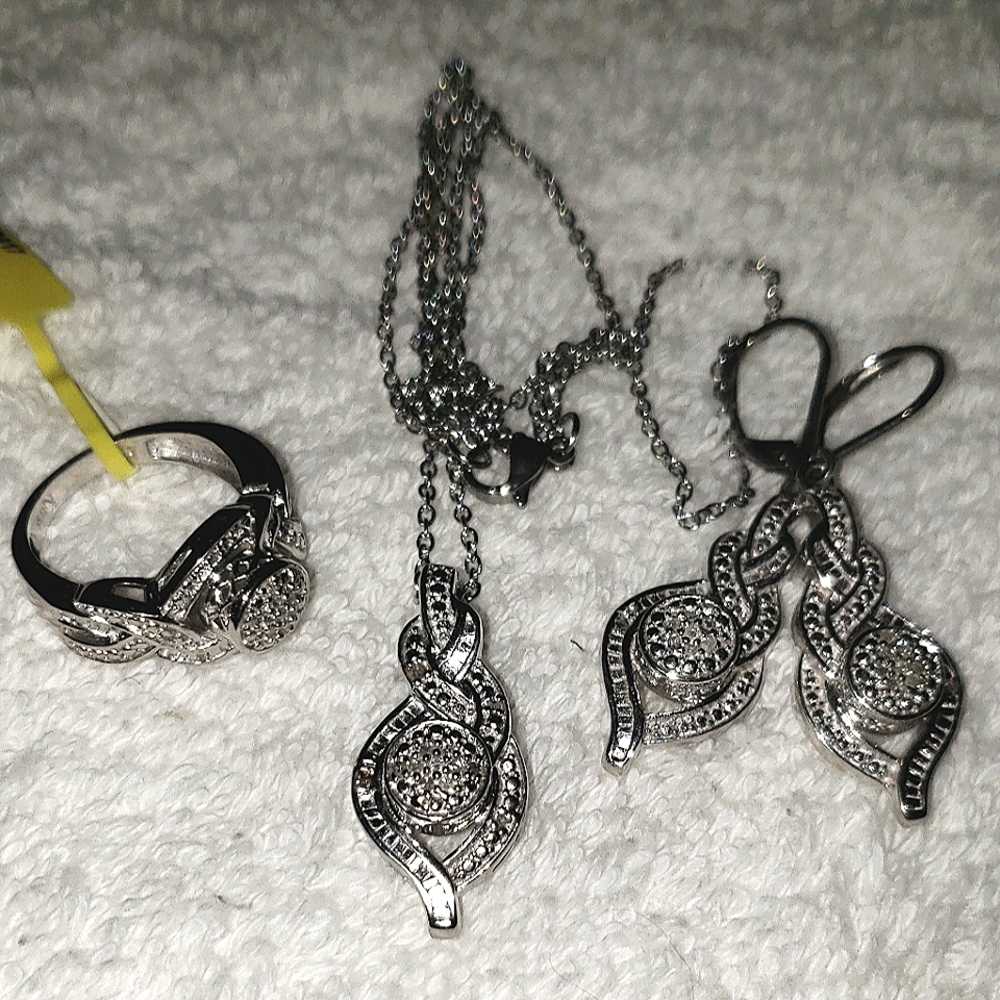 Size 5, Set of Diamond Ring, earrings, pendant /w chain, Stainless Steel, NWT